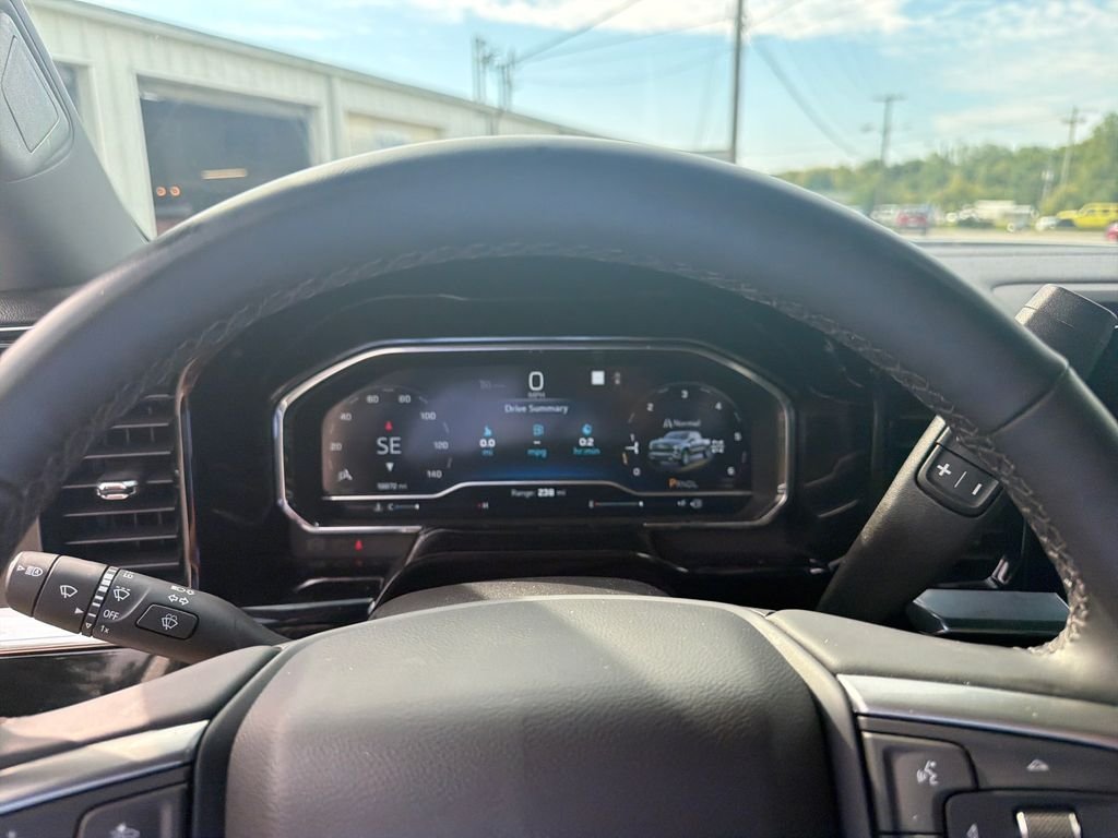 Used 2023 White Chevrolet LT image 18