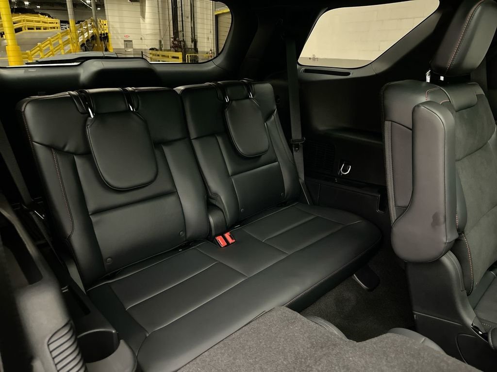 Used 2025 White Metallic Ford ST image 20