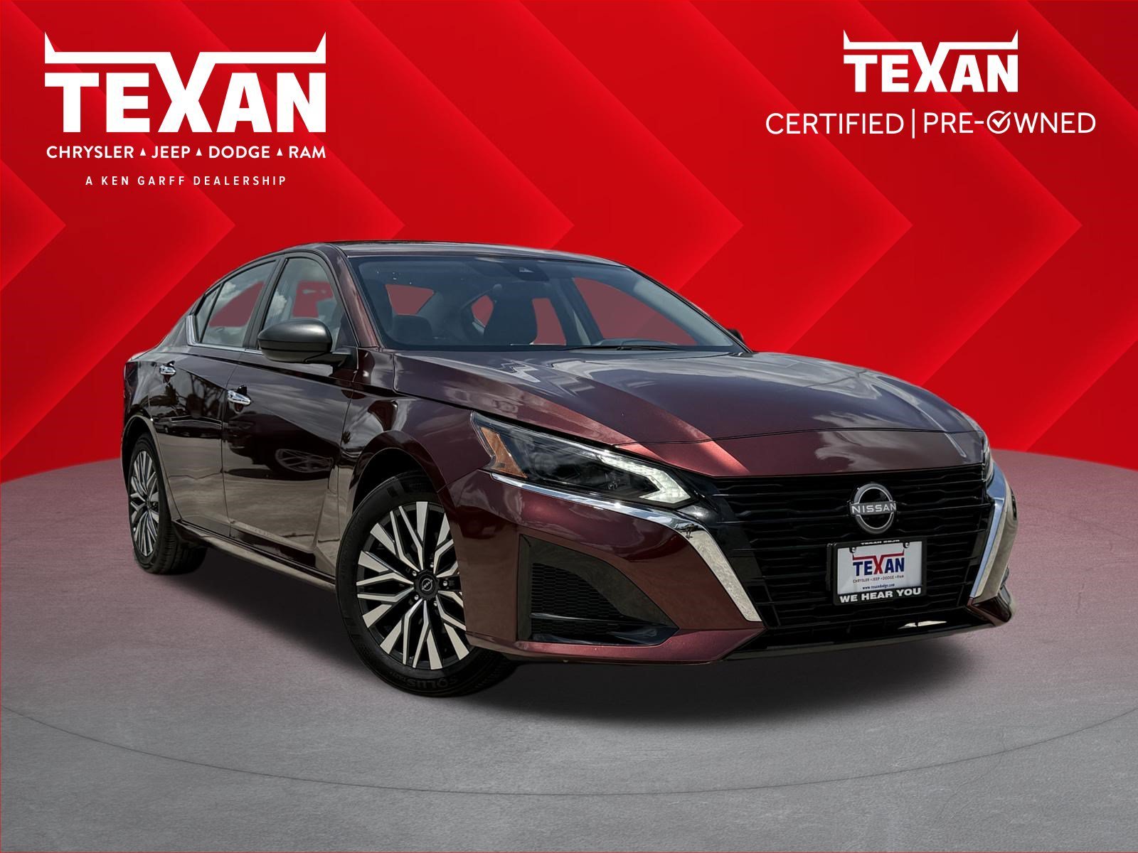 Used 2025 Garnet Pearl Metallic Nissan  image 1