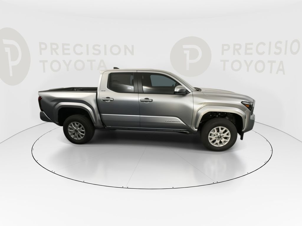 2026 Toyota Tacoma SR5 - Photo 23