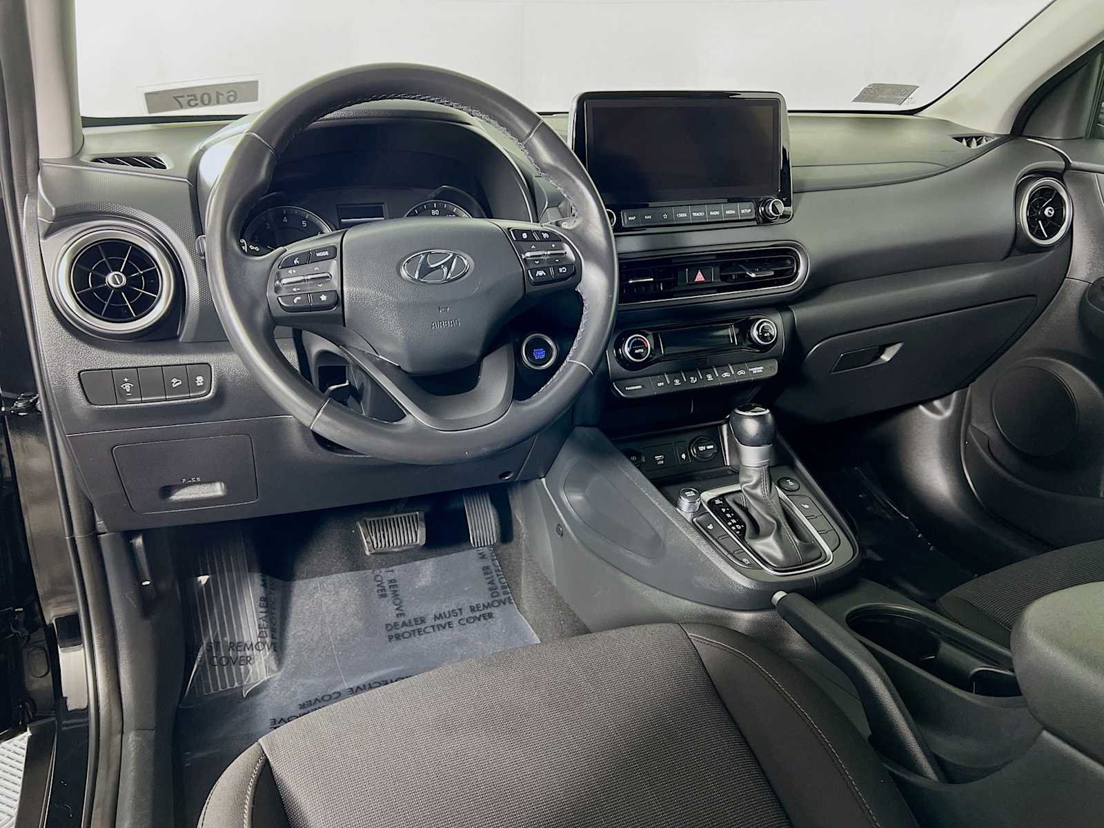 Used 2023 Abyss Black Pearl Hyundai SEL image 9