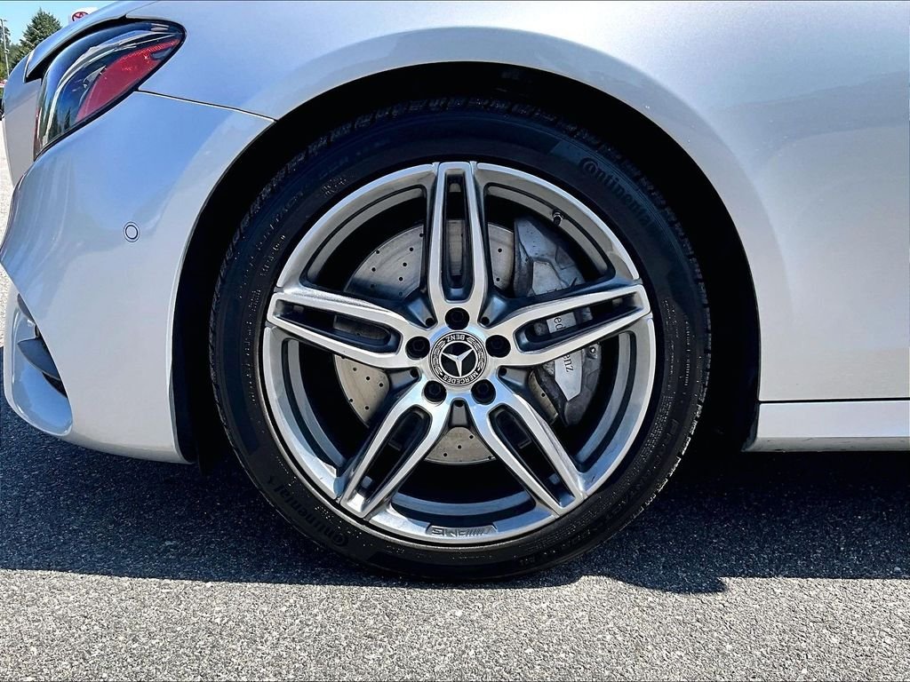 Used 2019 Black Mercedes-Benz E 300 image 7