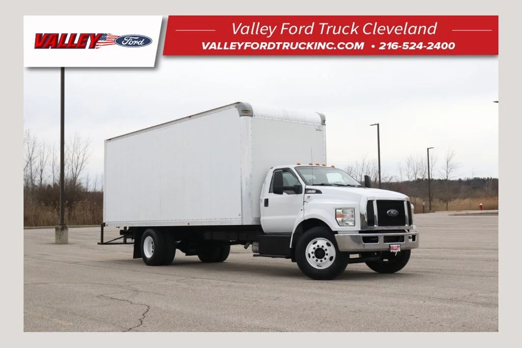 2016 Ford F-650's photo