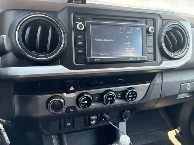 Used 2018 Black Toyota SR5 image 11