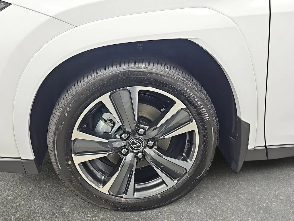 New 2026 Ultra White Lexus PREMIUM AWD image 31