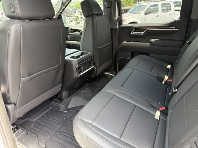 New 2026 Summit White GMC Elevation image 12