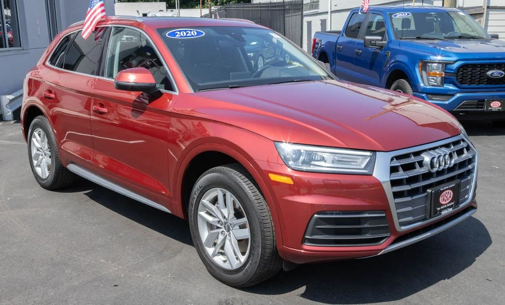 Used 2020  Audi 45 Premium image 8