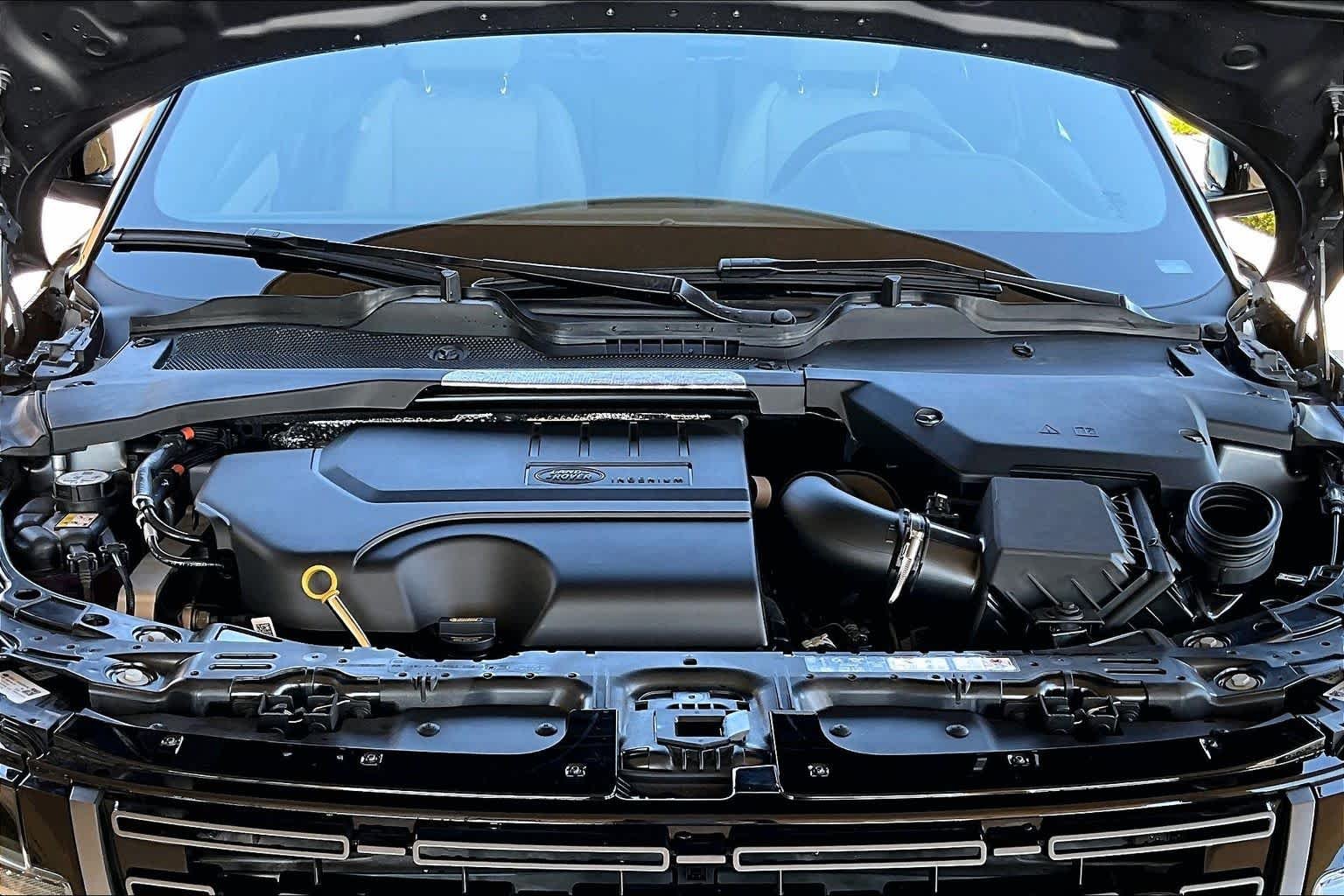 New 2026 Eiger Grey Land Rover Core S image 16