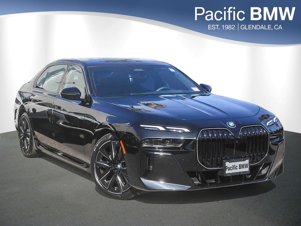 2026 BMW 7 Series 750e xDrive Sedan's photo