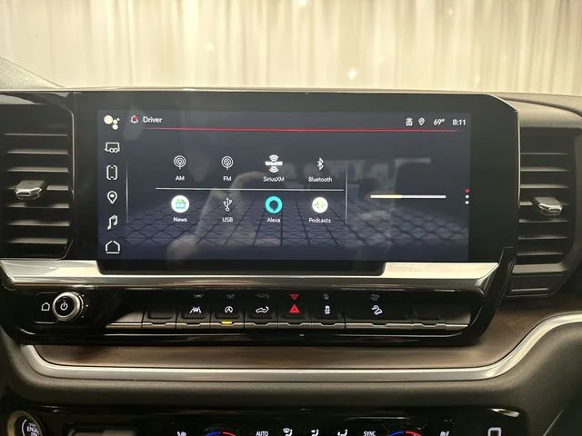 Used 2022 Blue GMC SLT image 15