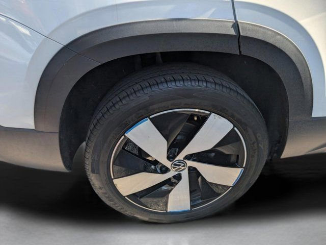 Used 2024 Pure White Volkswagen S image 44
