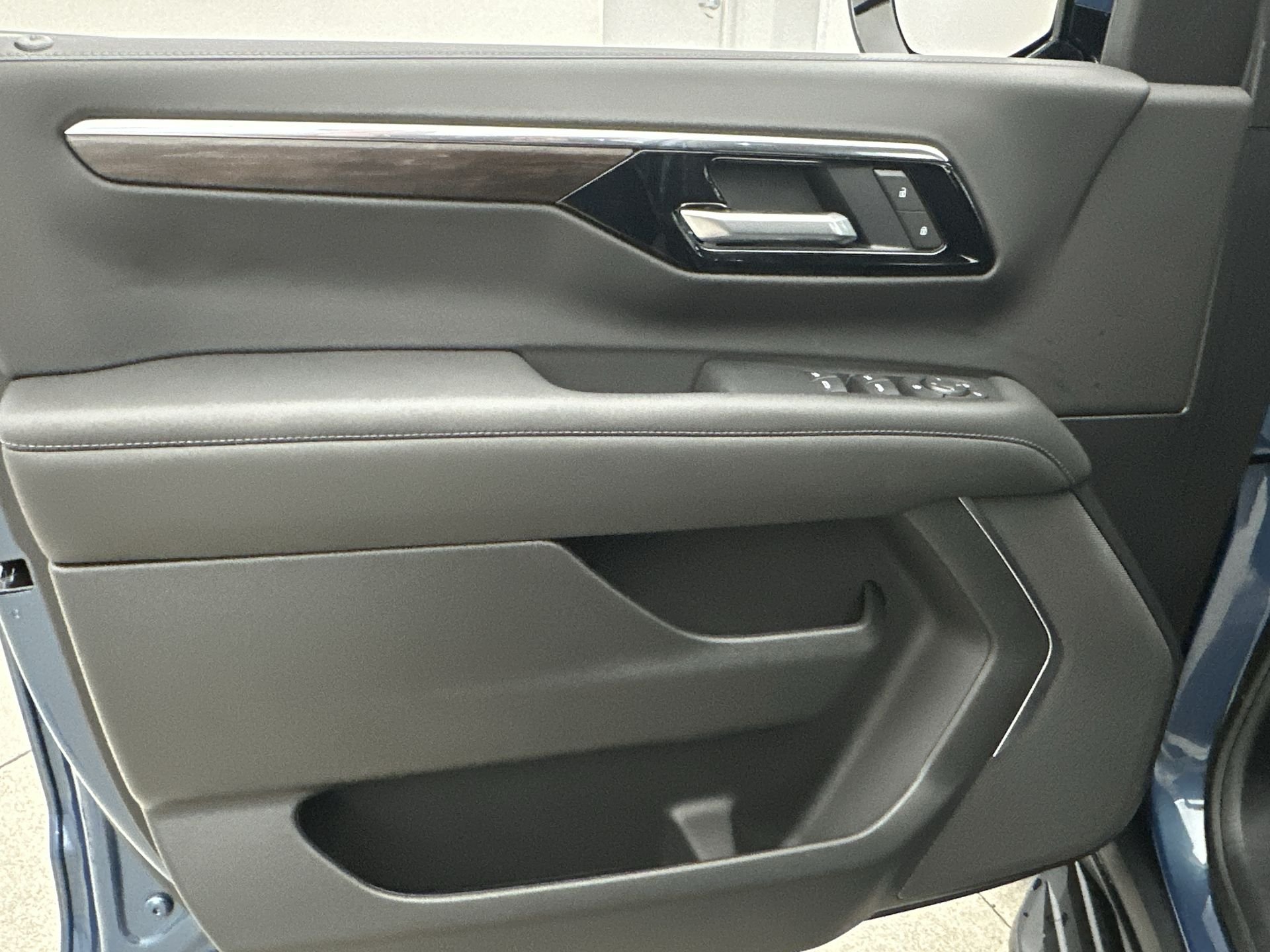 2026 Chevrolet Tahoe LS - Photo 64
