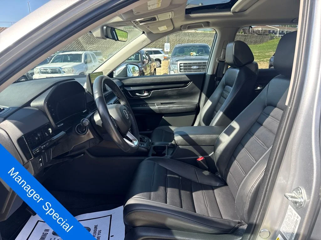 Certified Used 2023 Silver Honda EX-L image 9
