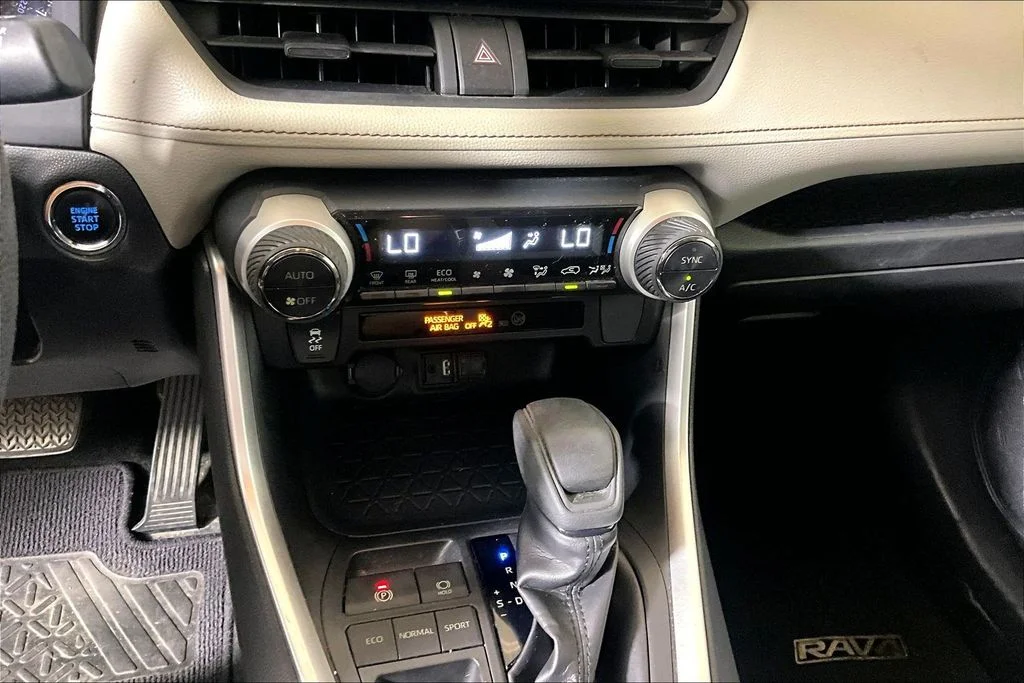 Certified Used 2019 Midnight Black Metallic Toyota XLE image 25