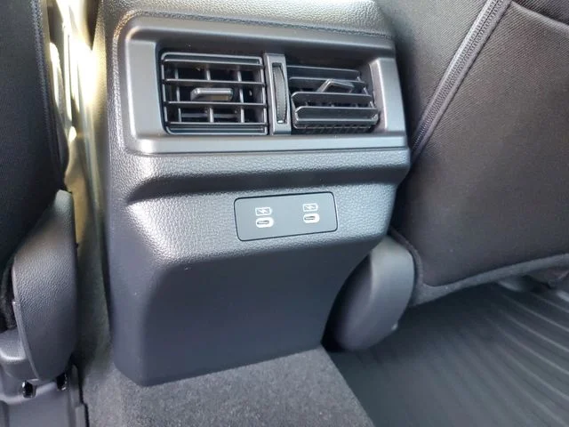 2025 Honda Accord SE - Photo 9