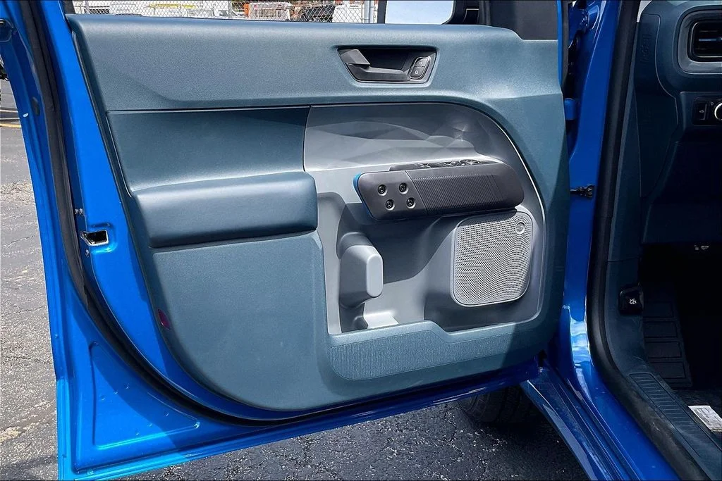 New 2026 Velocity Blue Ford Lobo™ image 22