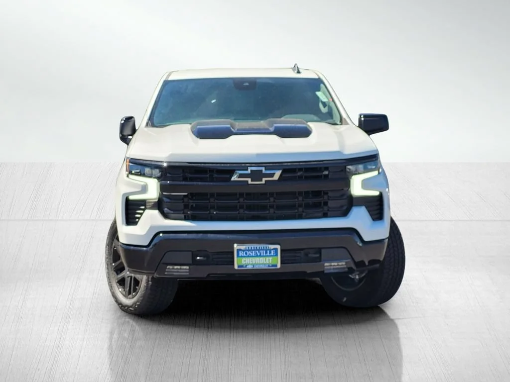 New 2026 Summit White Chevrolet LT Trail Boss image 2