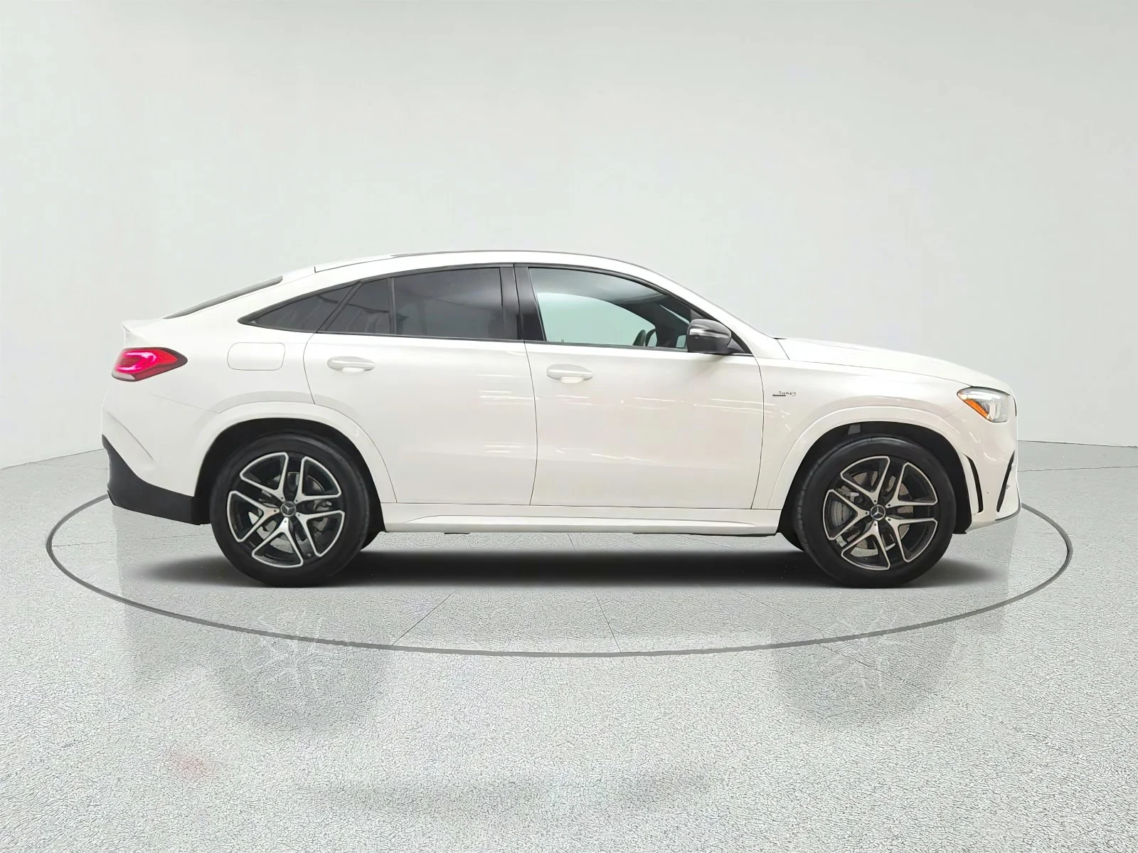 Used 2021 designo Diamond White Metallic Mercedes-Benz AMG® GLE 53 4MATIC Coupe image 4