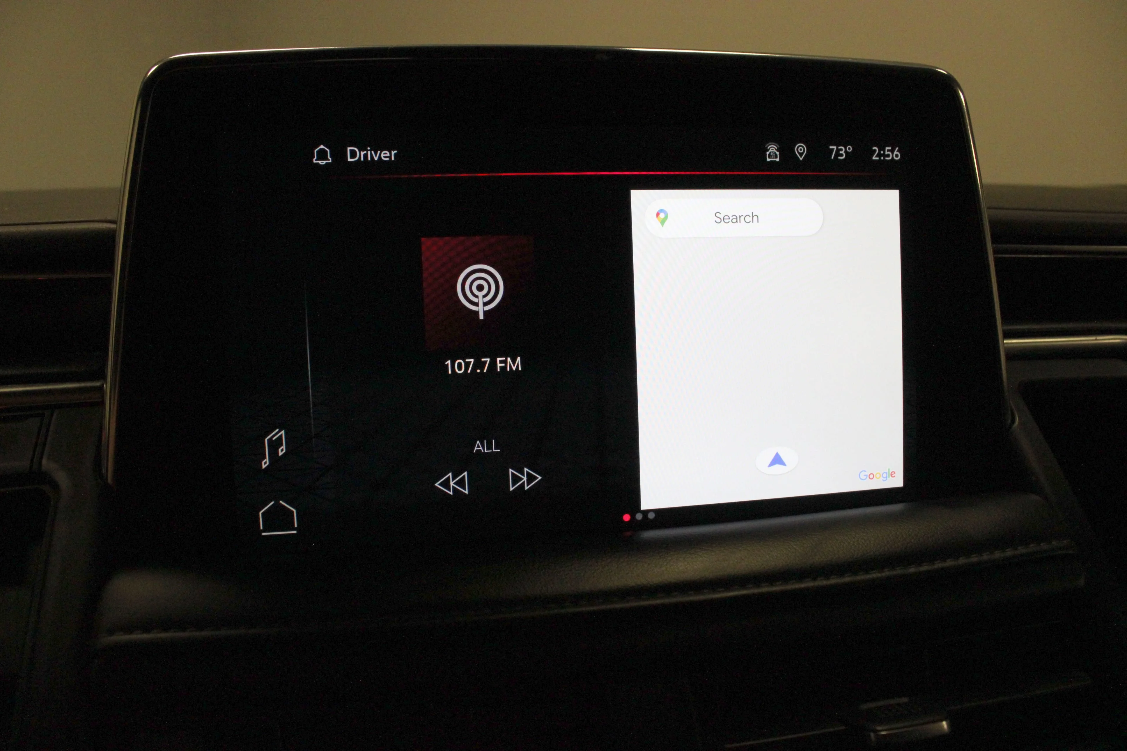 Used 2023 Onyx Black GMC SLE image 26