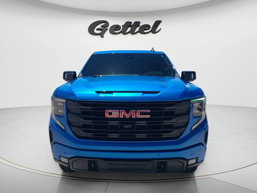 Used 2024 Dynamic Blue Metallic GMC Elevation image 8