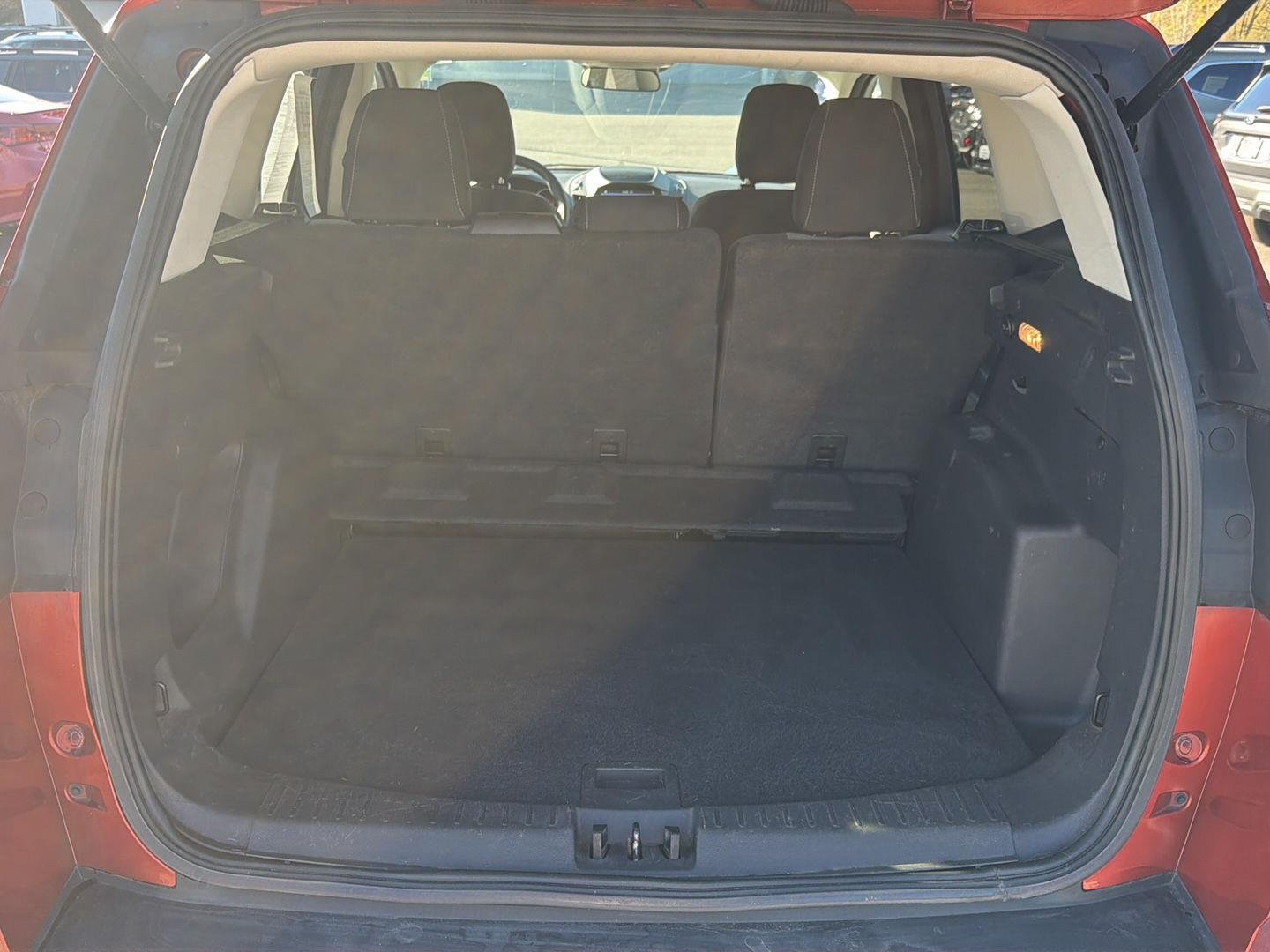 Used 2019 Sedona Orange Ford SE image 21