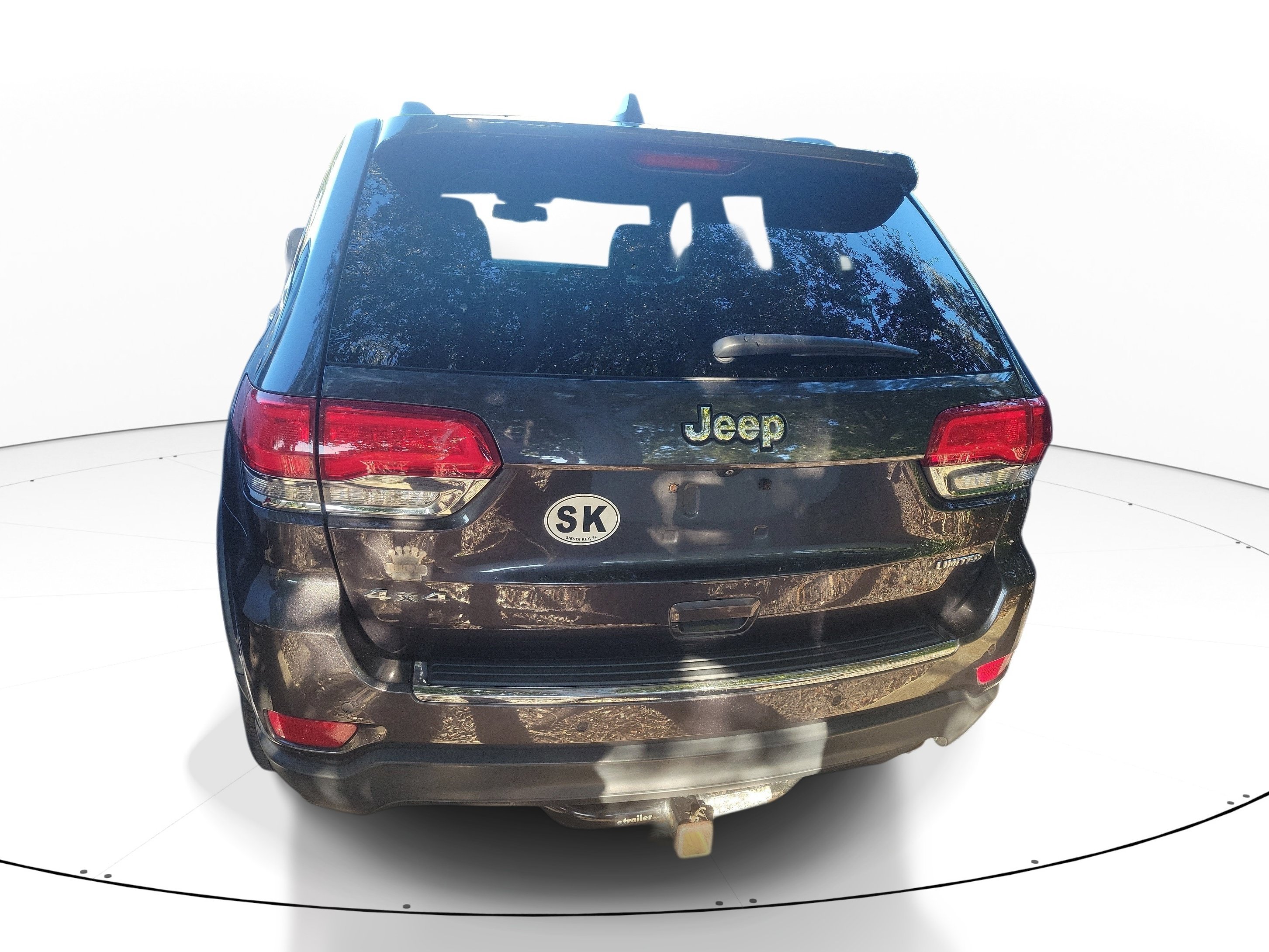 Used 2015 Granite Crystal Metallic Clearcoat Jeep Limited image 8