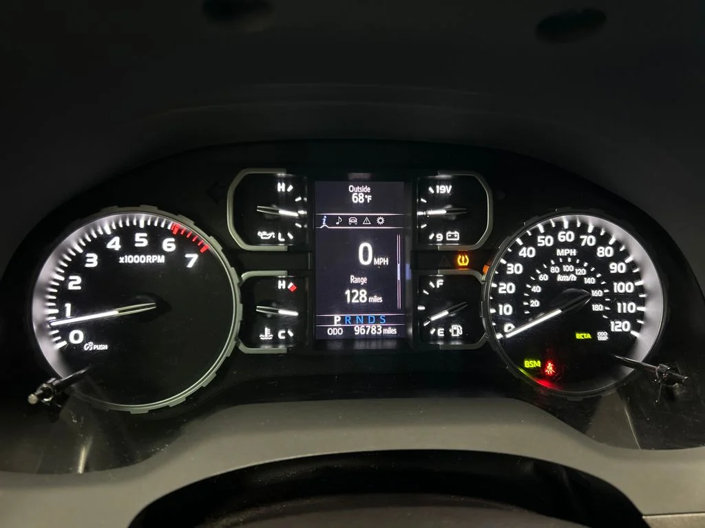 Certified Used 2018 Blue Toyota SR5 image 22