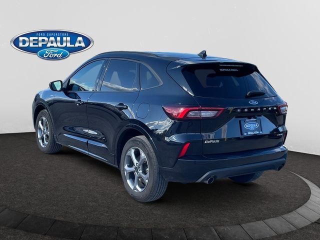 2023 Ford Escape ST-Line photo 3