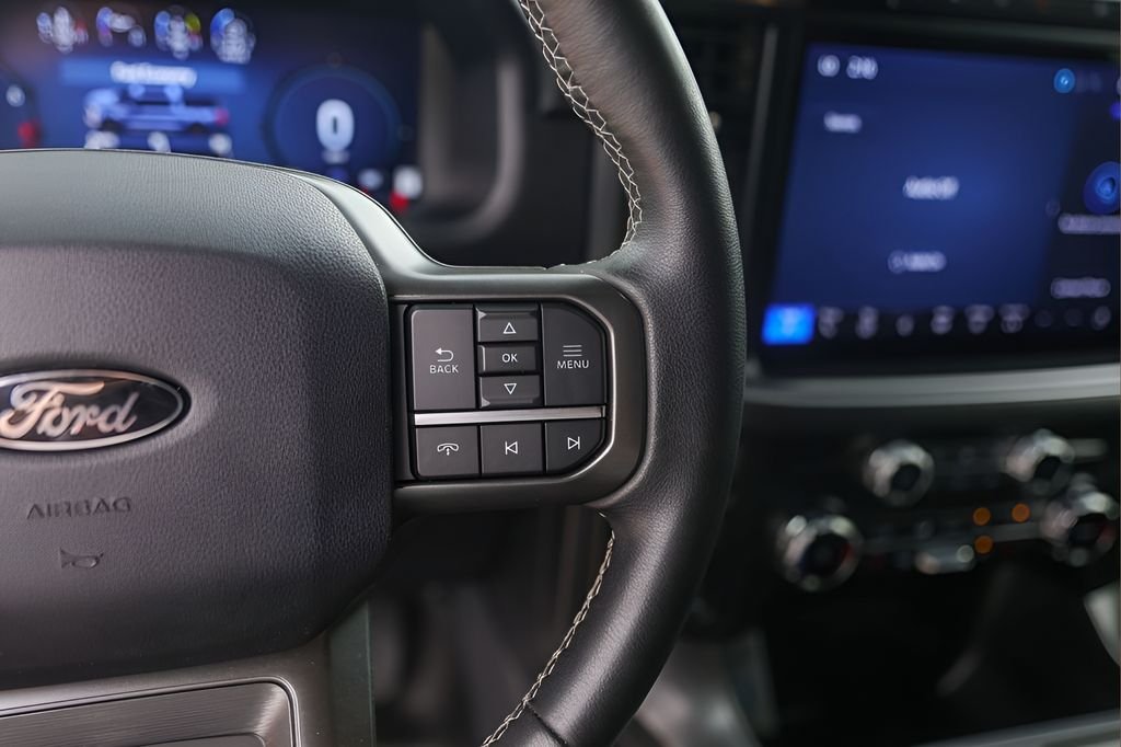 Used 2024 Black Ford XLT image 13