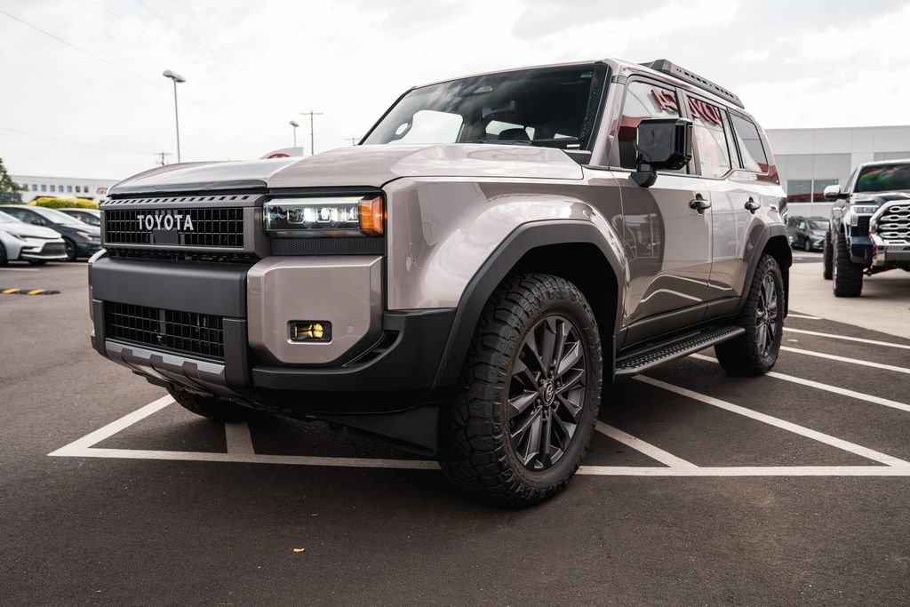 New 2027 Ice Cap Toyota Land Cruiser image 3