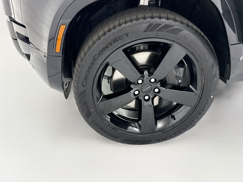 New 2026 Santorini Black LAND ROVER X-Dynamic SE image 29