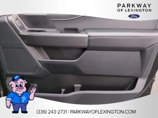 Used 2023 Black Ford XLT image 32