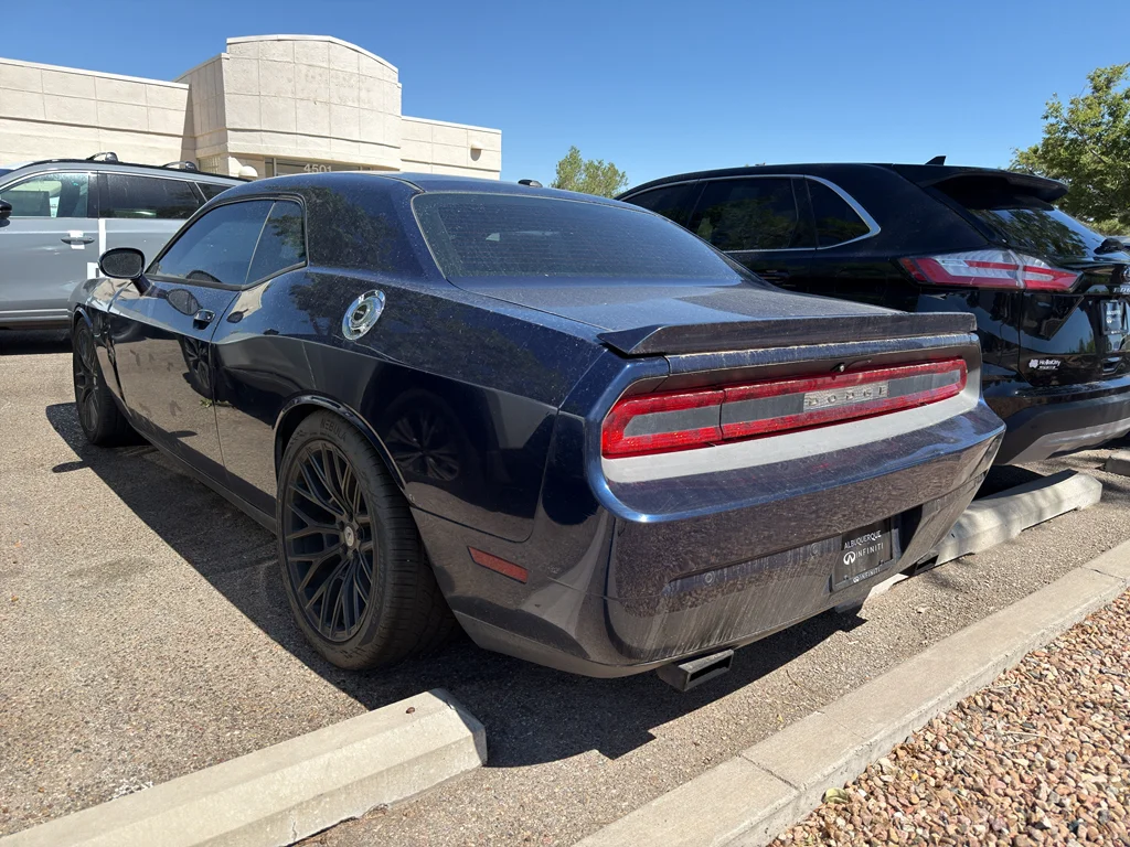 Used 2014 Octane Red Dodge R/T Plus image 7