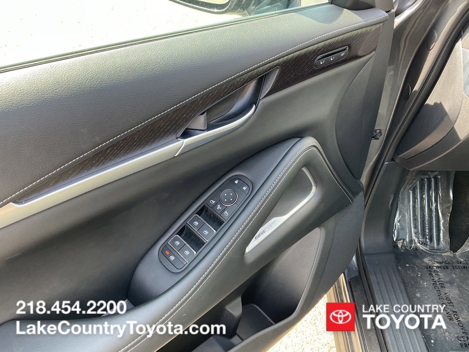 2025 INFINITI QX60 Sensory - Photo 25
