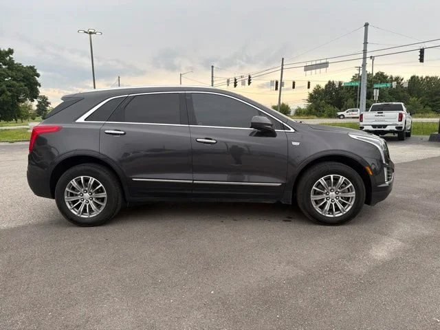 Used 2017 Gray Cadillac Luxury image 5