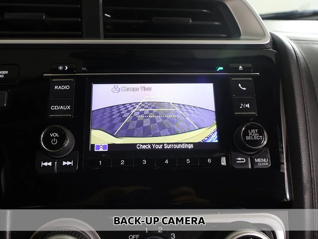 Used 2016 Mystic Yellow Pearl Honda LX image 3