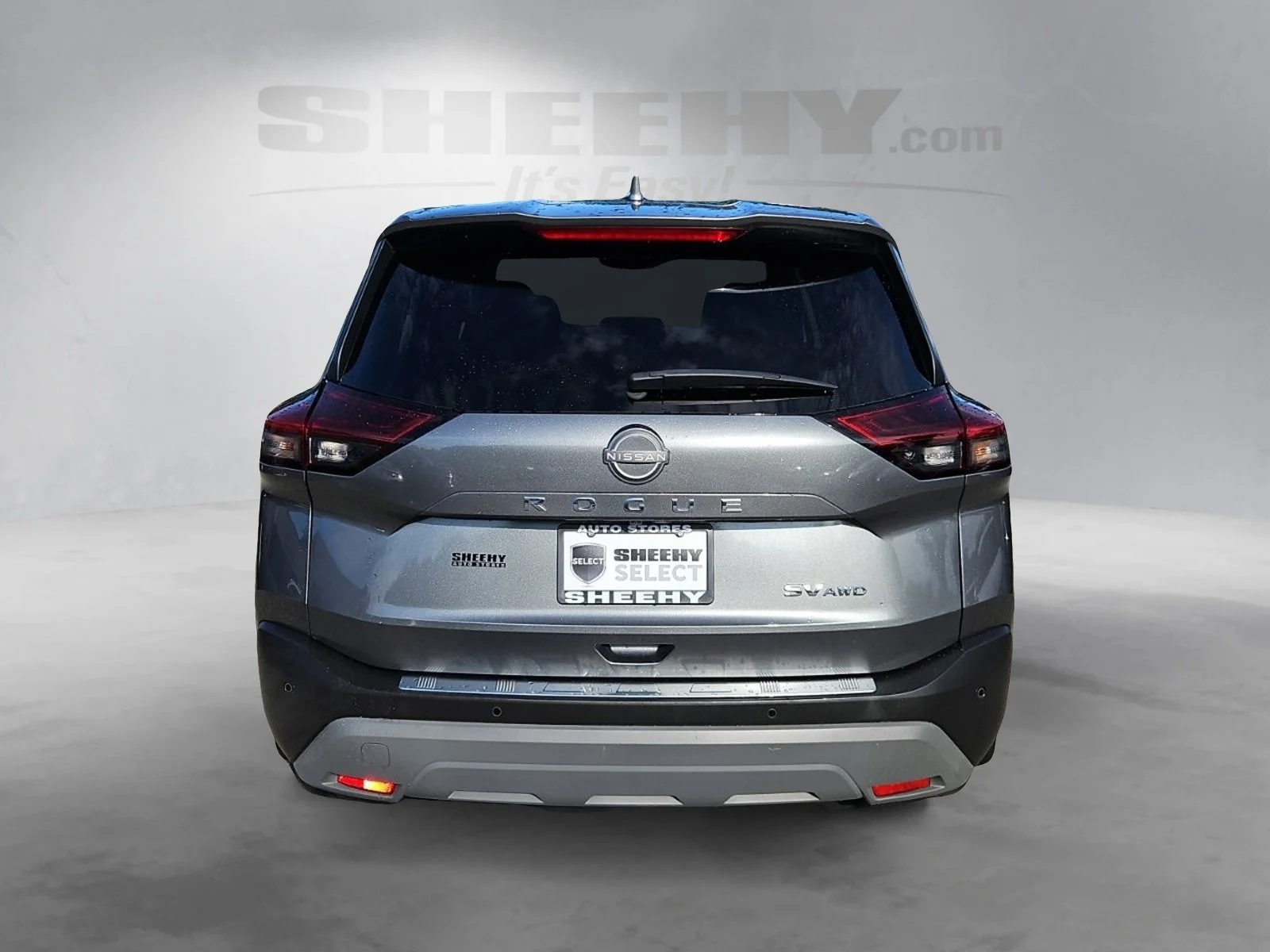 Used 2023 Gray Nissan SV image 14