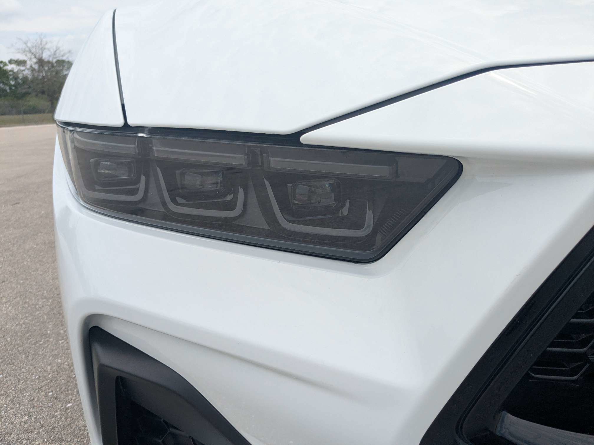 Used 2025 Oxford White Ford GT Premium image 10