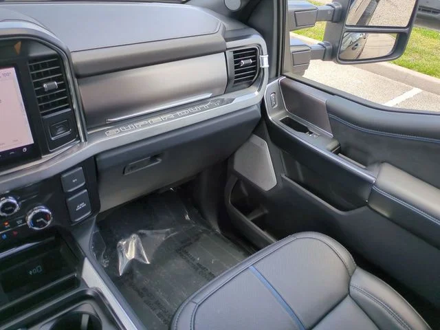 New 2026 Agate Black Metallic Ford F-250® Platinum® image 17