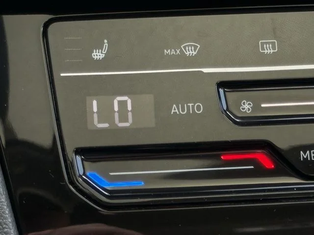 New 2026 Gray Volkswagen 1.5T SE image 15