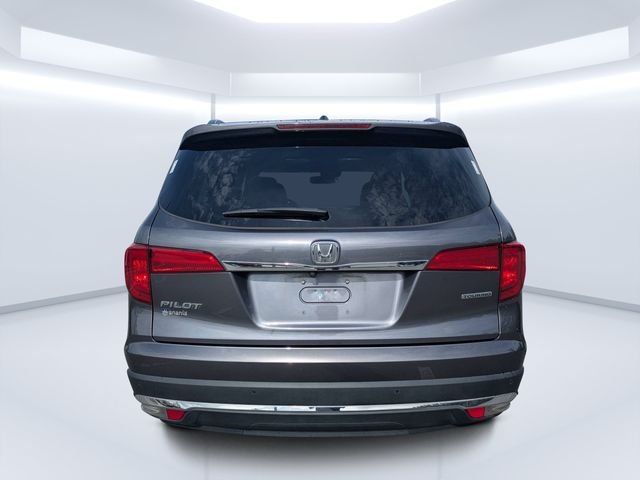 Used 2017 Gray Honda Touring image 4