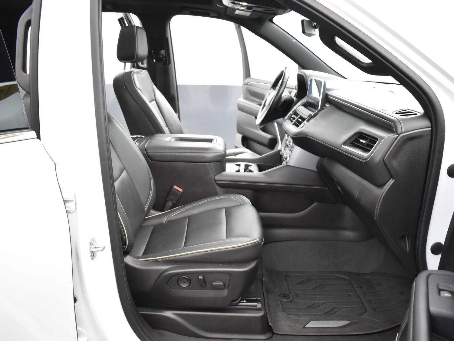 Used 2021 Summit White GMC SLT image 35