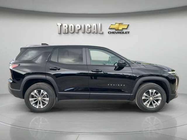New 2027 Mosaic Black Metallic Chevrolet LT image 6