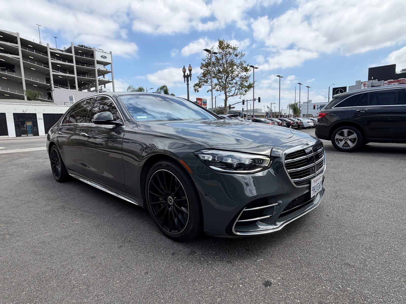 Certified Used 2023 MANUFAKTUR Graphite Grey Solid Mercedes-Benz S 580e image 5