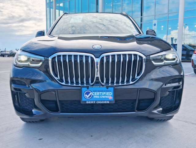 Used 2023 Black BMW xDrive45e image 3