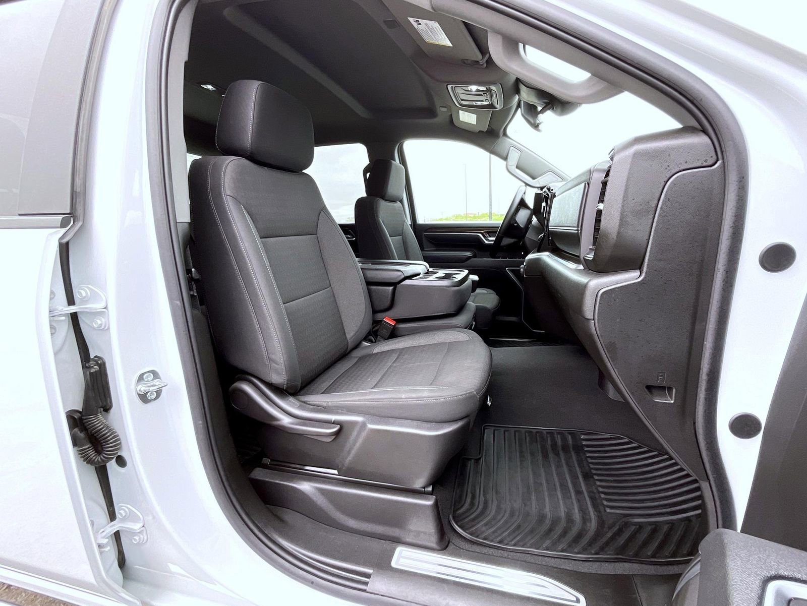 2025 Chevrolet Silverado 2500HD LT - Photo 16