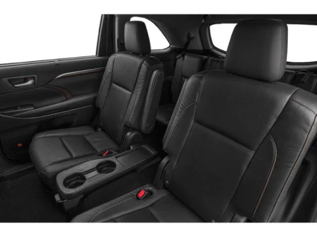 Used 2015 Creme Brulee Mica Toyota Limited Platinum image 18