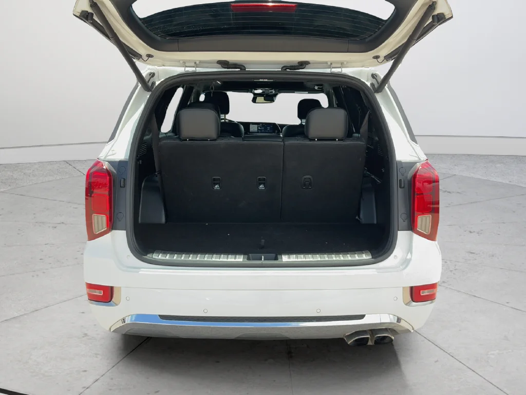 Used 2020 White Hyundai Limited image 21