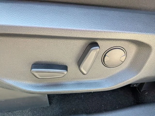 New 2026 Avalanche Ford XLT image 10