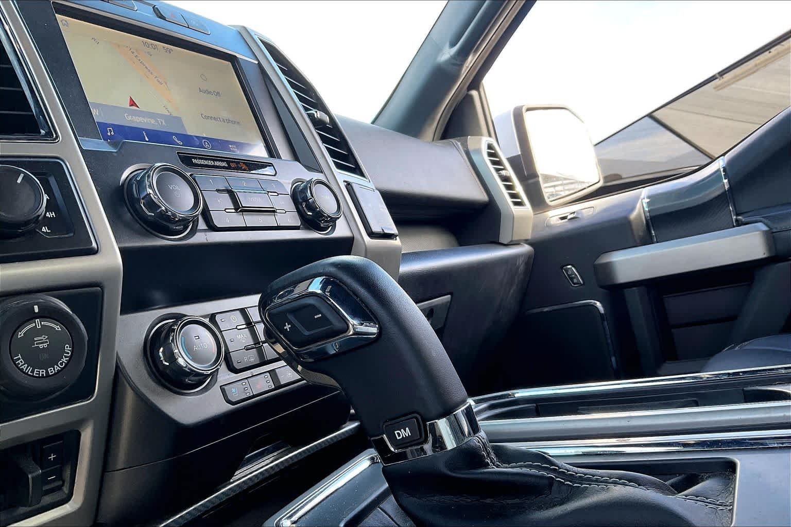 Used 2019 Oxford White Ford LARIAT image 17